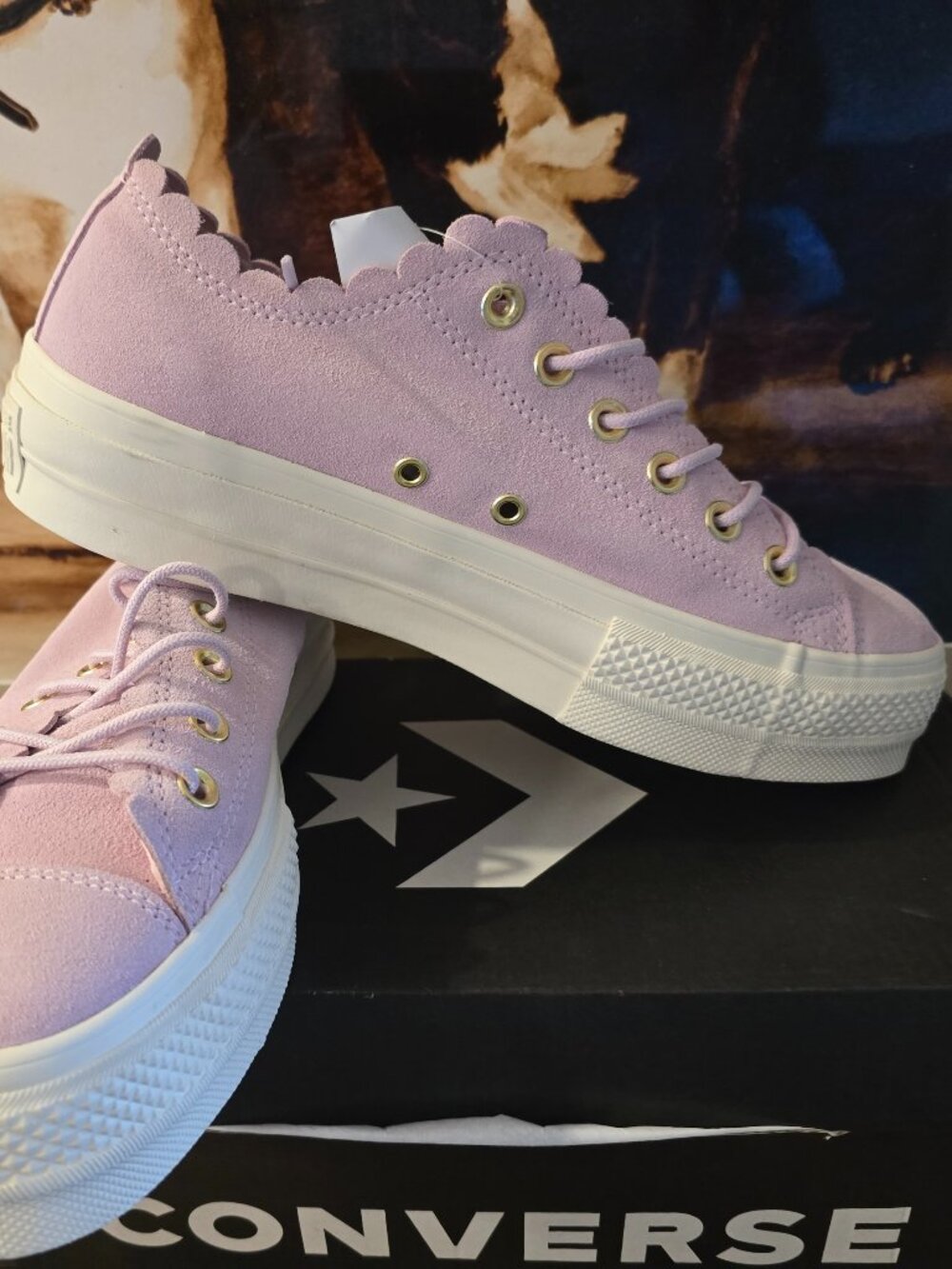 Converse Women's CHUCK TAYLOR ALL STAR LIFT OX SUEDE PINK FOAM/GOLD/EGRET Size 7